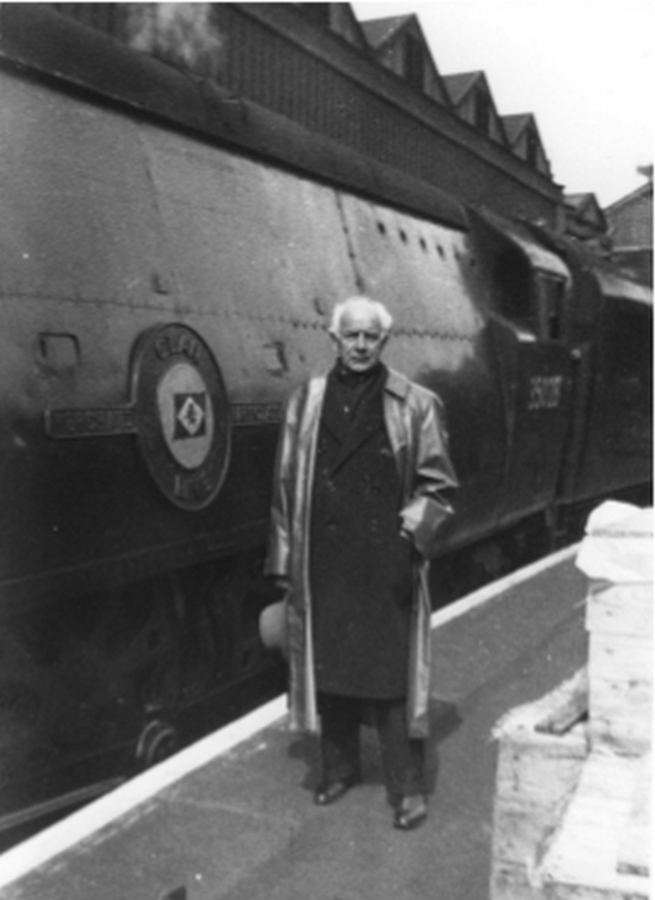 Randolph Freeman-Eales, à Londres - 1946
